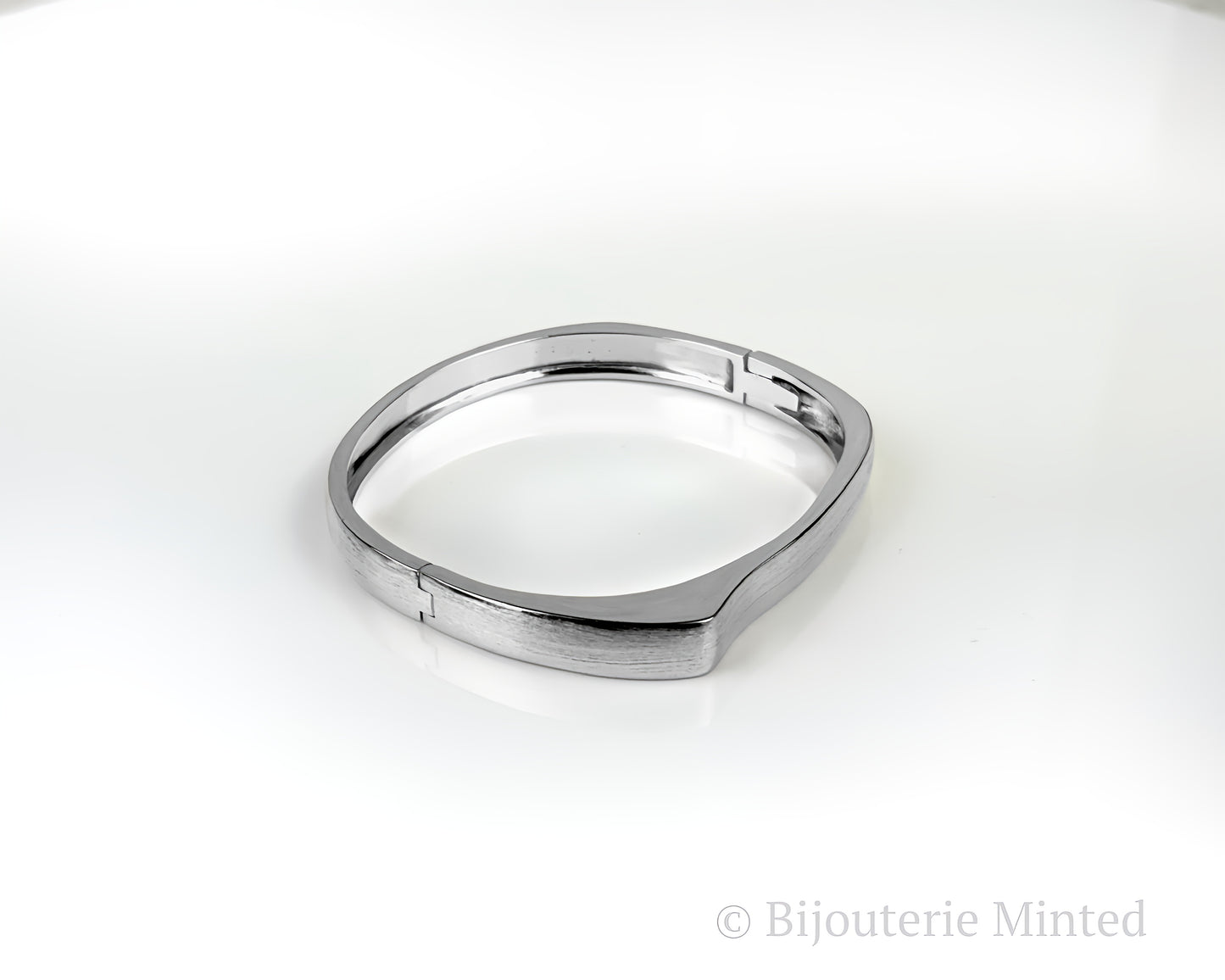 Jonc Contour en Or 18K, 20K ou 22K | Or Massif, Prix au Poids, Fabriqué à Montréal